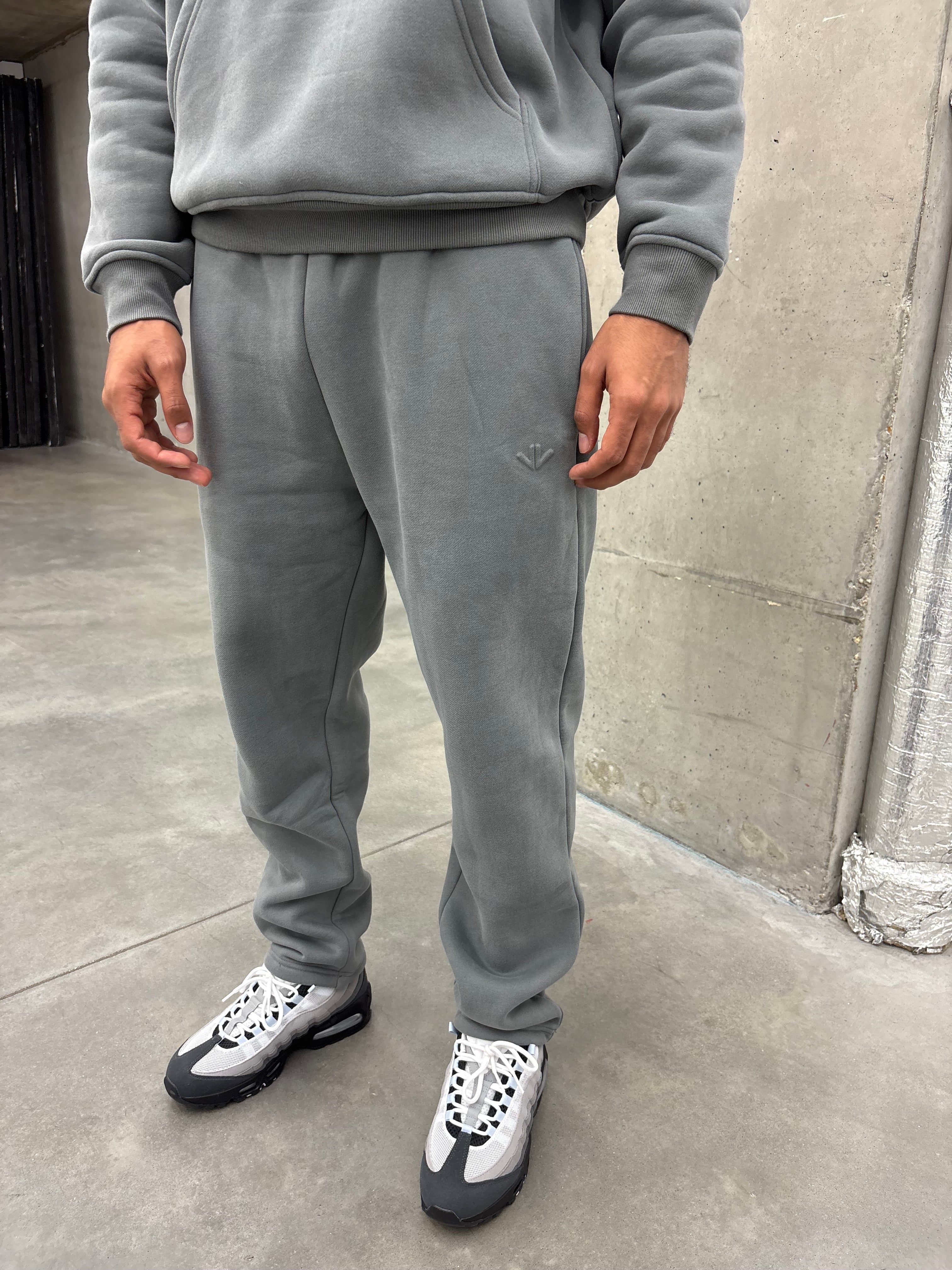 Relaxed Dark Grey Fleeced Joggers