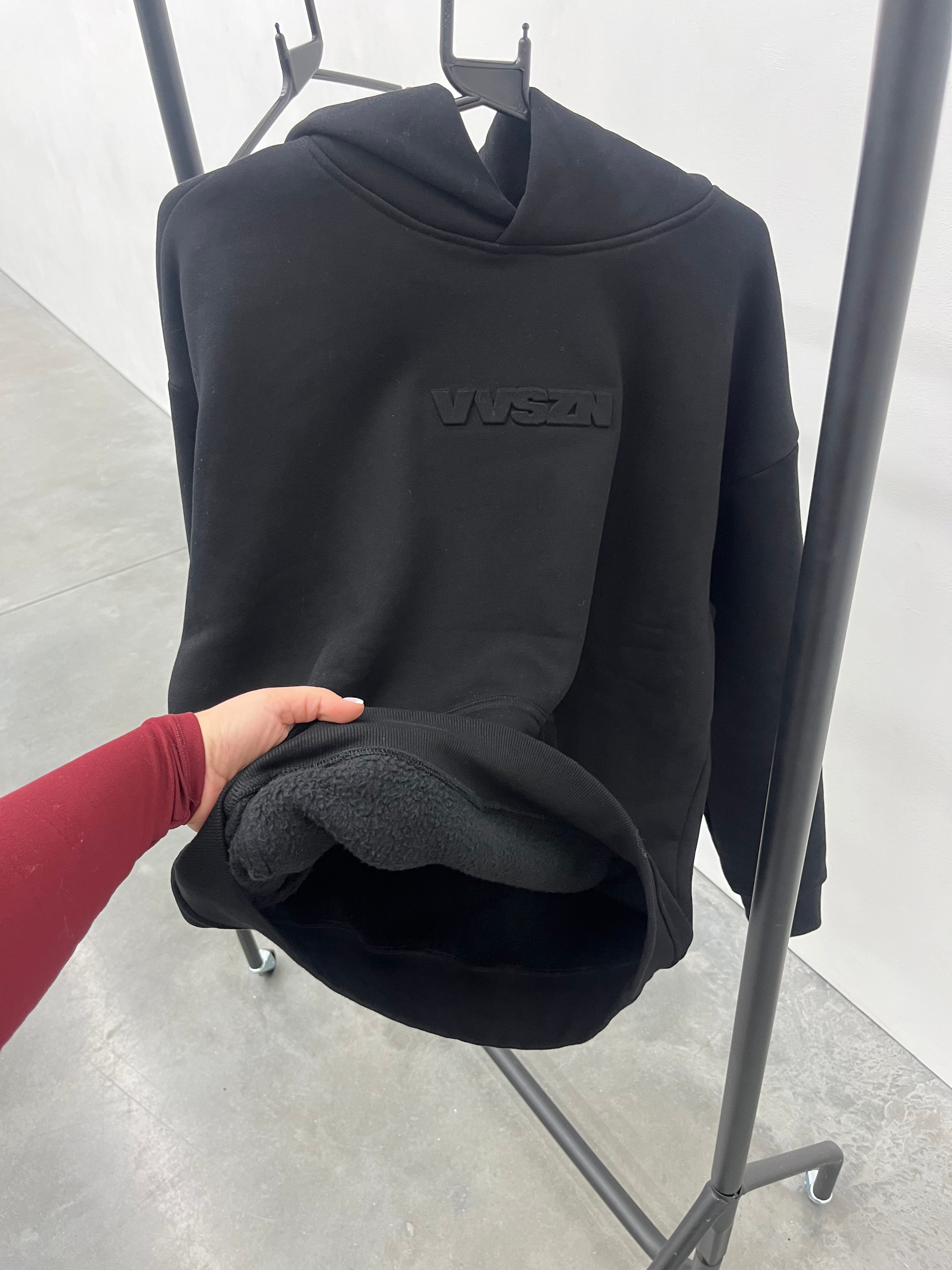 Relaxed Black Fleeced Hoodie